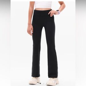 Athleta Girl High Rise Chit Chat Flare Pant size M 8-10 very good preowned